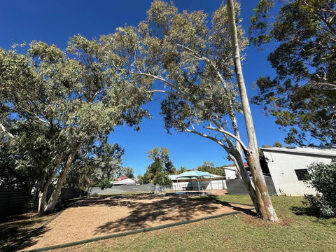 Secure Bush Sanctuary - Taree Accommodation 2