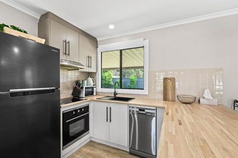 Yankavilla - Yankalilla - C21 SouthCoast Holidays - Taree Accommodation 2