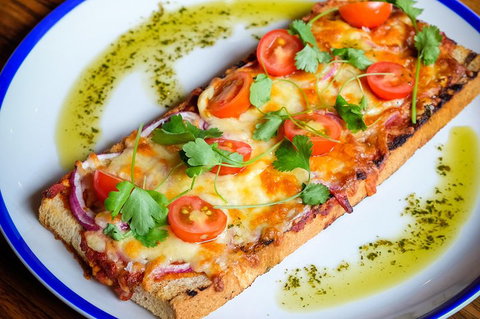 Food Tour Melbourne - St Kilda - Taree Accommodation 1