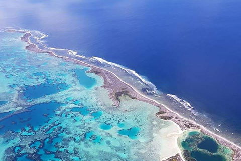 Abrolhos Islands Fixed-Wing Scenic Flight - Taree Accommodation 5