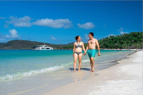 Whitehaven Beach Half-Day Cruises - Taree Accommodation 3