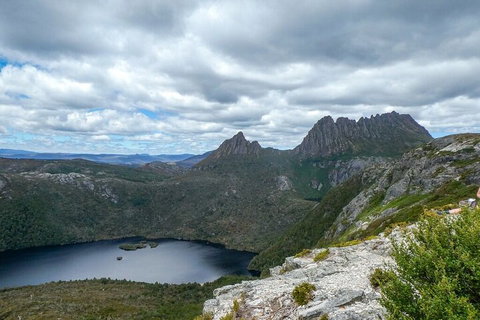 6 Day Trek The Cradle Mountain Overland Track - Taree Accommodation 2