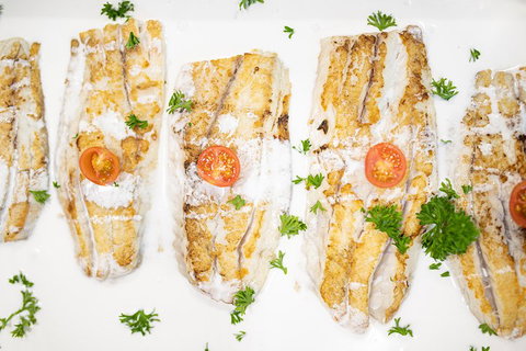 Dinner Buffet Cruise On The Gold Coast - Taree Accommodation 0