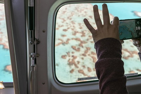 Scenic Flight - Great Barrier Reef, Heart Reef, Whitehaven Beach & Hill Inlet! - Taree Accommodation 2