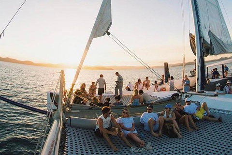 Sunset Sail In The Whitsundays - Taree Accommodation 3