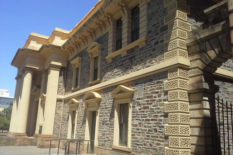 Around The Square Adelaide Walking Tour - Taree Accommodation 5