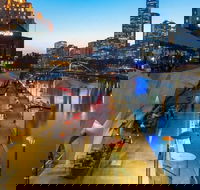 Nightlife In Melbourne St Kilda - Taree Accommodation