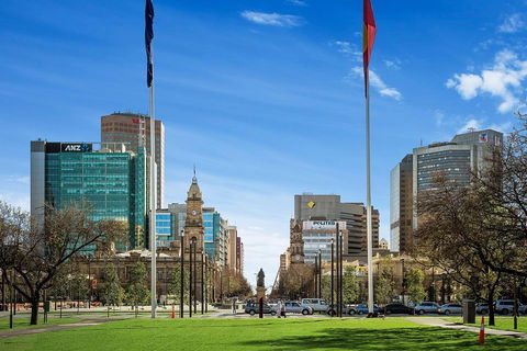Adelaide Highlights, Hahndorf & McLaren Vale Wine Tasting And Sightseeing Tour - Taree Accommodation 1