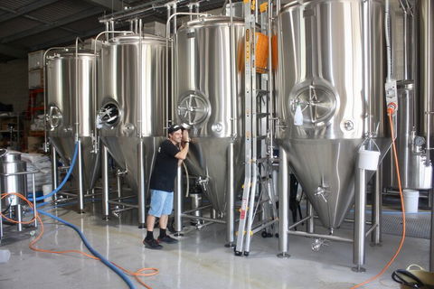 Hipster Sipster Brewery And Distillery Tour - Taree Accommodation 1