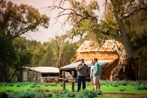 Yura Udnyu - Our Culture, Your Culture (Aboriginal Cultural Walk) - Taree Accommodation 0